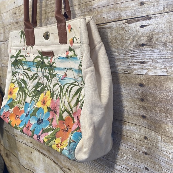 La Cabaña canvas beach tote - Picture 4 of 12